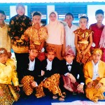 Lomba pakaian adat